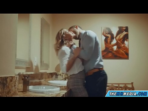 ❤️ Kai krūtininga blondinė vilioja tave viešajame tualete ❌ Šlapi prie mūsų lt.liporno.ru ❌️